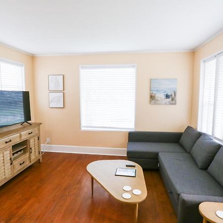 ג'קסונוויל ביץ' New Listing! Centrally Located Efficiency One Mile To The Beach! מראה חיצוני תמונה